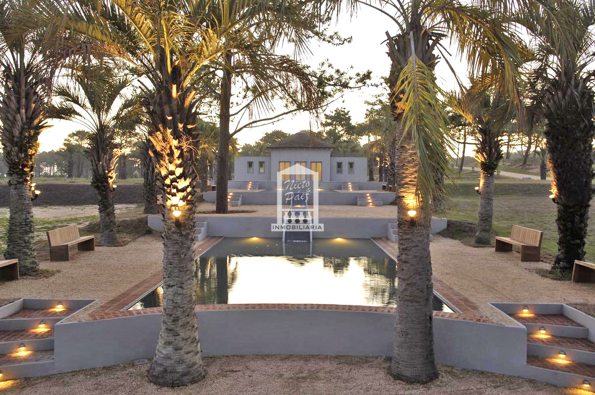 Casa ID.40539 - Pinar del Faro, 4 dorm, piscina. 450 m2 construidos