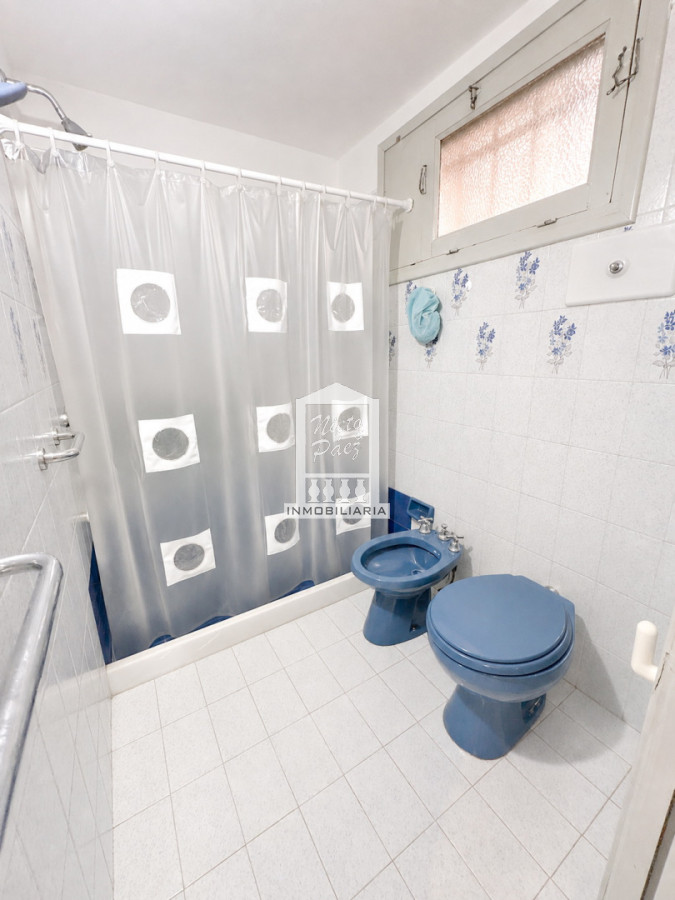 Casa ID.40237 - 565 m2 construidos, 1.495 m2 de terreno. Playa Mansa