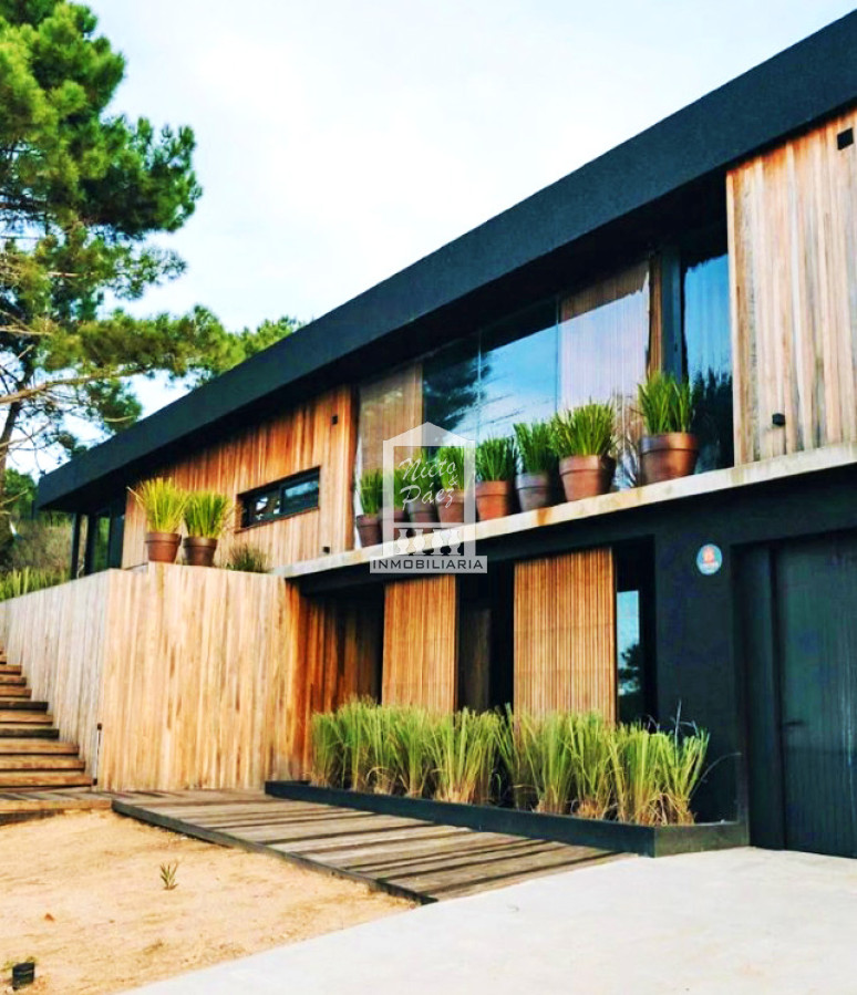 Casa ID.40062 - Laguna Escondida, 5 suites, pileta, servicio de playa, José Ignacio