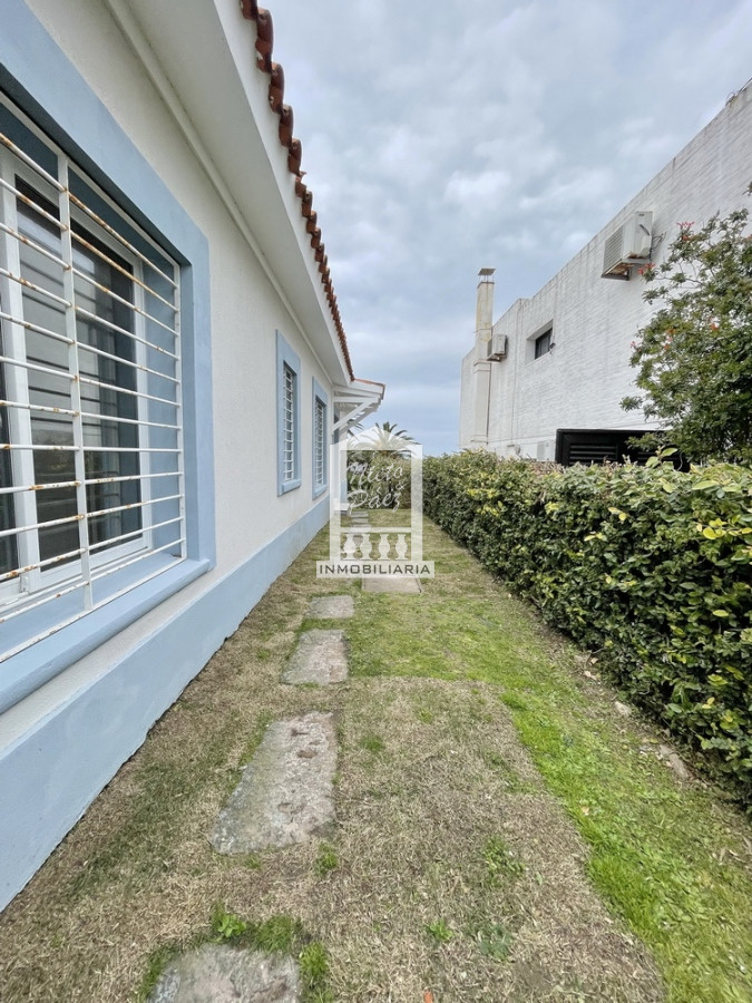Casa ID.40005 - Totalmente renovada en la mejor zona de la península!