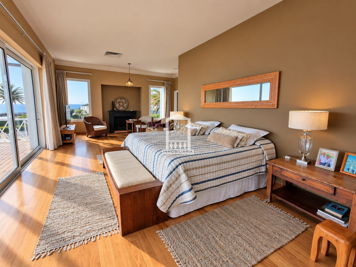 Casa ID.37636 - Primera fila en las mesitas, con toda la vista.