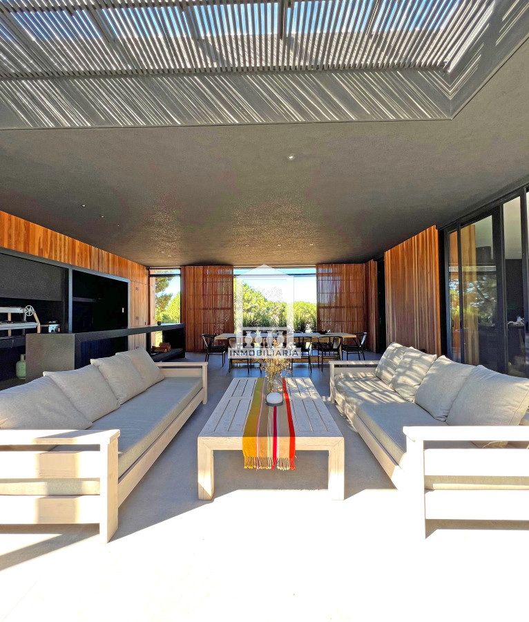 Casa ID.40062 - Laguna Escondida, 5 suites, pileta, servicio de playa, José Ignacio
