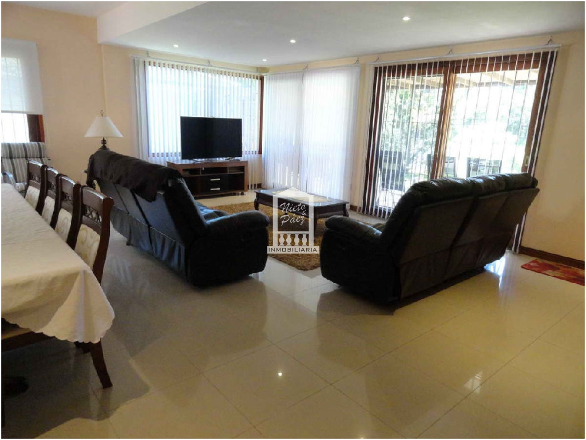 Casa ID.34419 - Playa Mansa, primeras paradas. Pronta para entrar. 