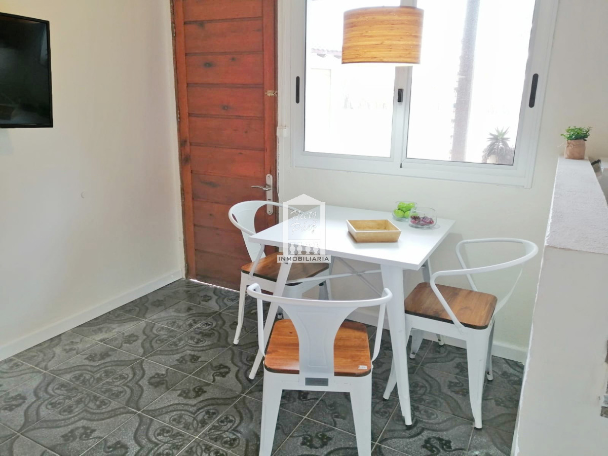 Casa ID.40215 - Barrio privado, 1.426 m2 de terreno. 4 dorm + escritorio. 