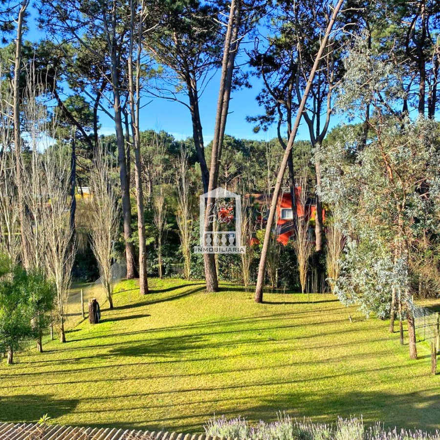 Casa ID.38152 - Exclusivo Barrio Privado en playa brava. Moderna casa pronta para entrar