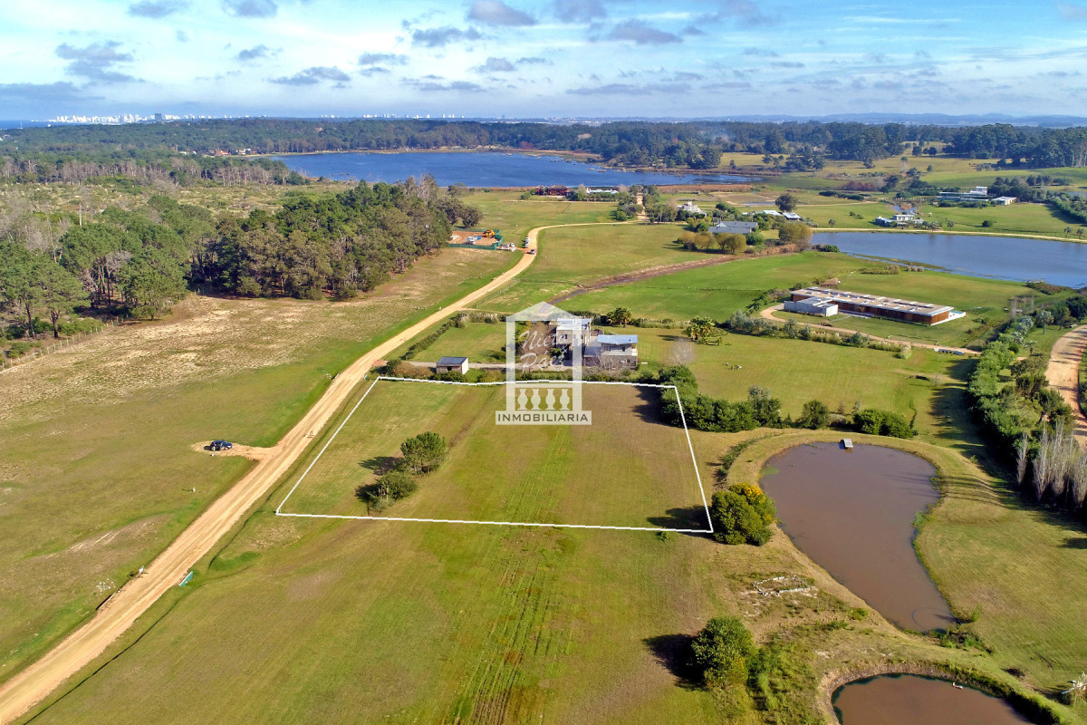 Laguna Estates - GoPunta - Portal Inmobiliario de Punta del Este - Maldonado