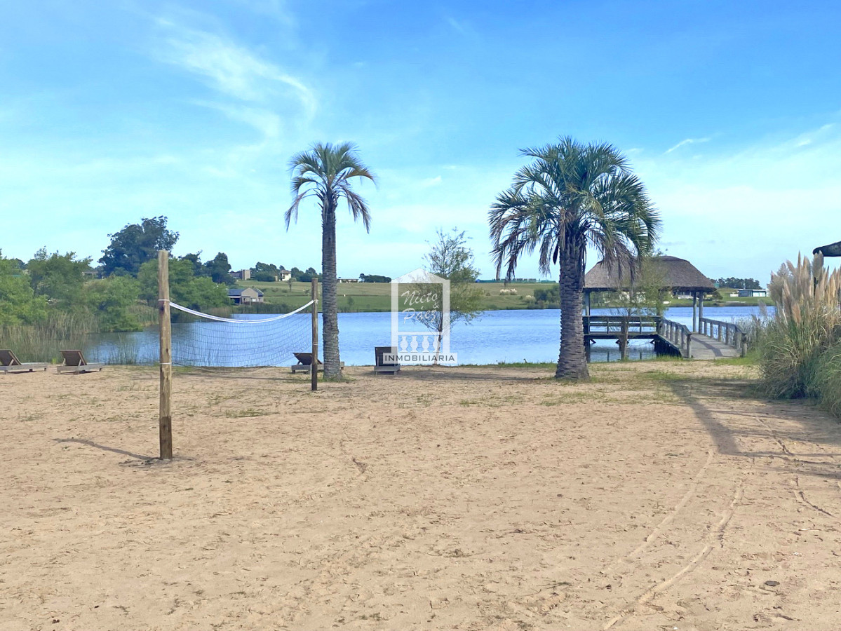 Terreno ID.38583 - Barrio Privado Pueblo Mío, lote central de 4.148 m2
