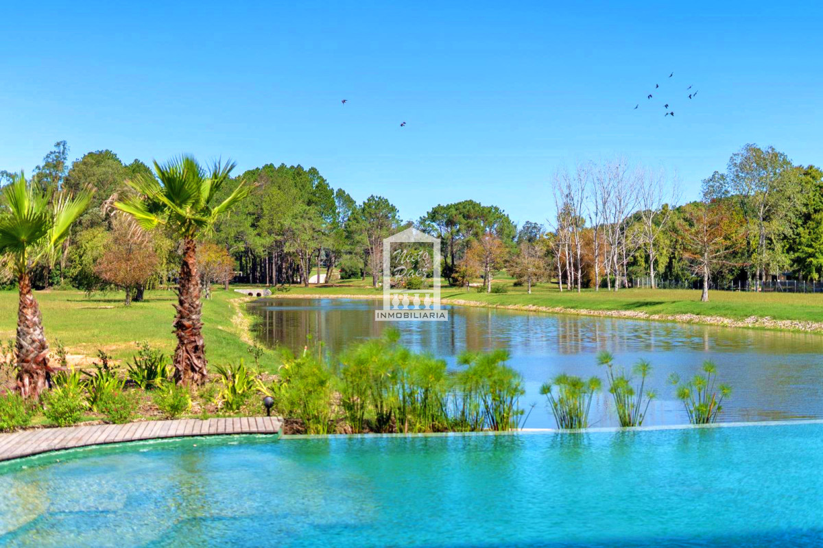 Aura Barrio Privado de lujo con amenities.