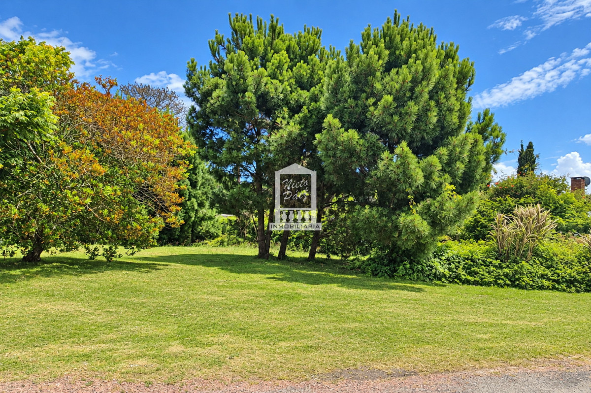 Terreno ID.40230 - Barrio Privado La Residence, lote 813 m2