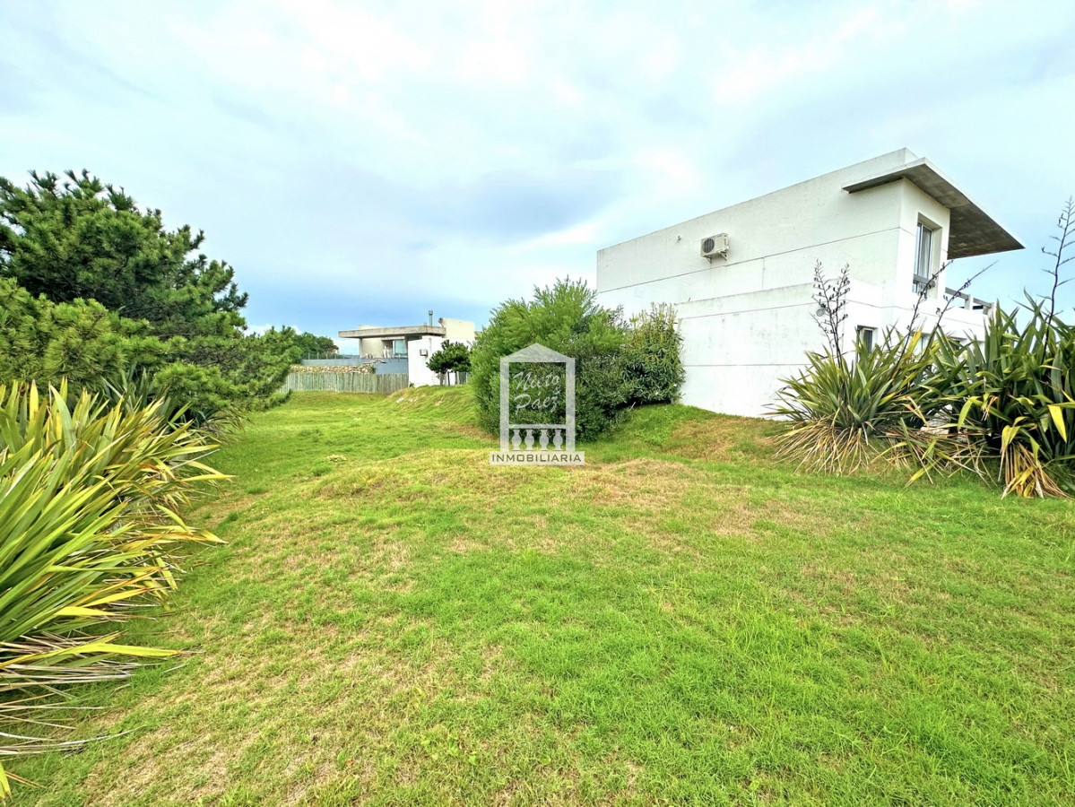 Terreno ID.39050 - Montoya, con vista al océano.