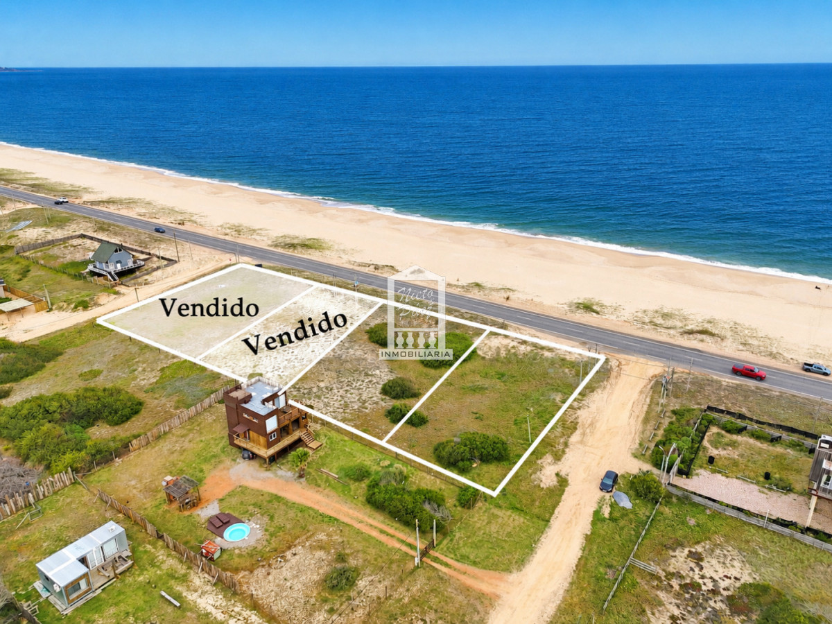 Terreno ID.40921 - Sobre ruta 10 en primera fila, con vistas hermosas. 