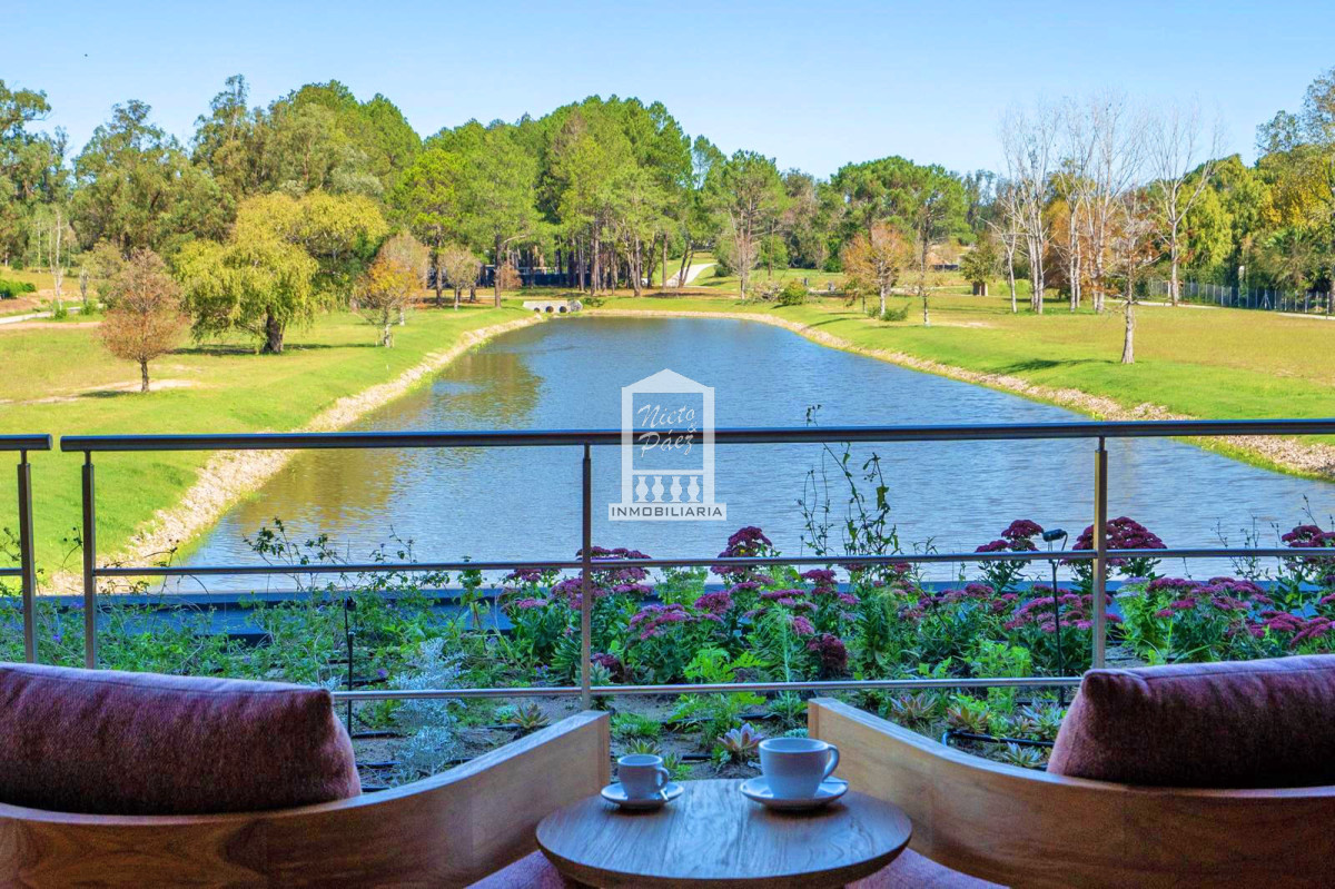 Terreno ID.41157 - Aura, barrio privado de lujo con amenities.