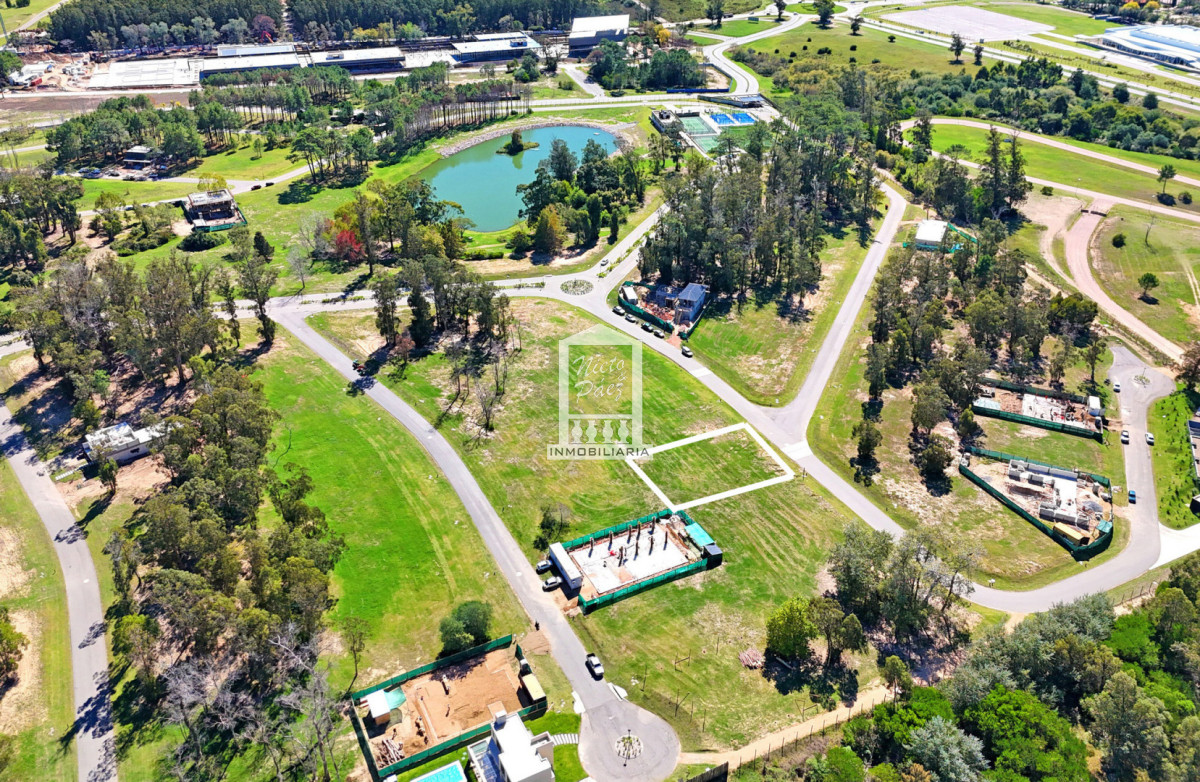 Terreno ID.40677 - La Cañada, Manzana F, Barrio Privado con amenities