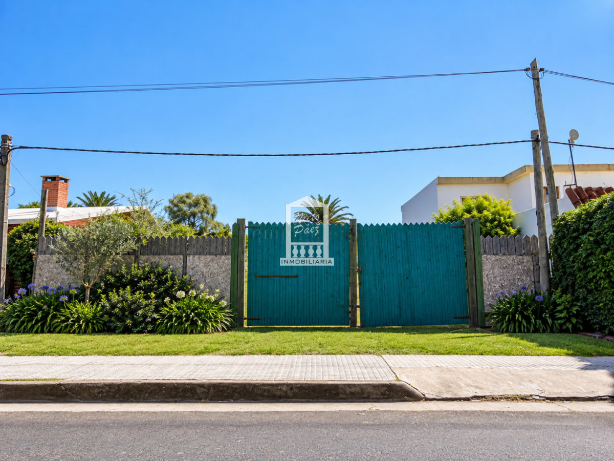 Terreno ID.36070 - Maldonado, calle Ituzaingó, Apto para bloque, Apto vivienda social.