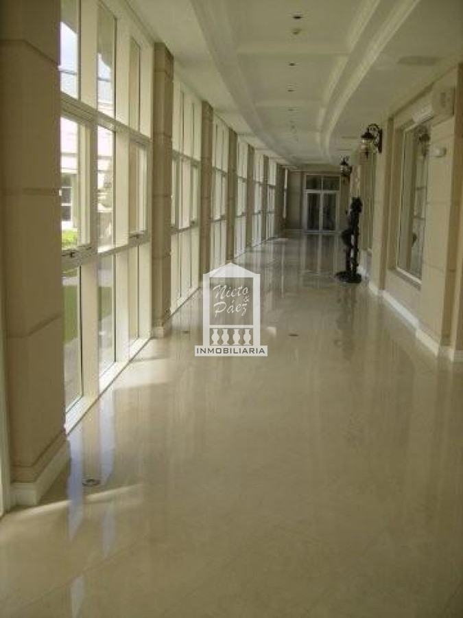 Apartamento ID.24316 - Le Jardin, esquinero piso alto, garaje doble.