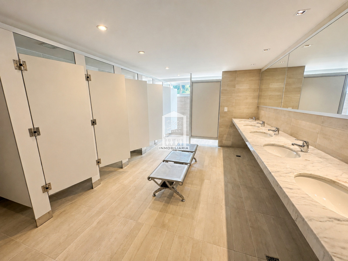 Apartamento ID.23671 - Icon Brava, 2 dorm, 2 baños, losa radiante, garaje, baulera.