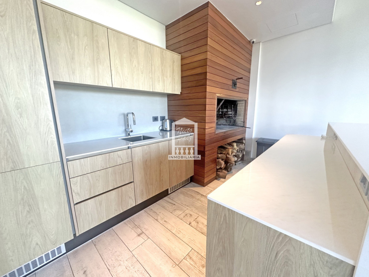 Apartamento ID.28426 - SURFSIDE esquinero, 2 garajes