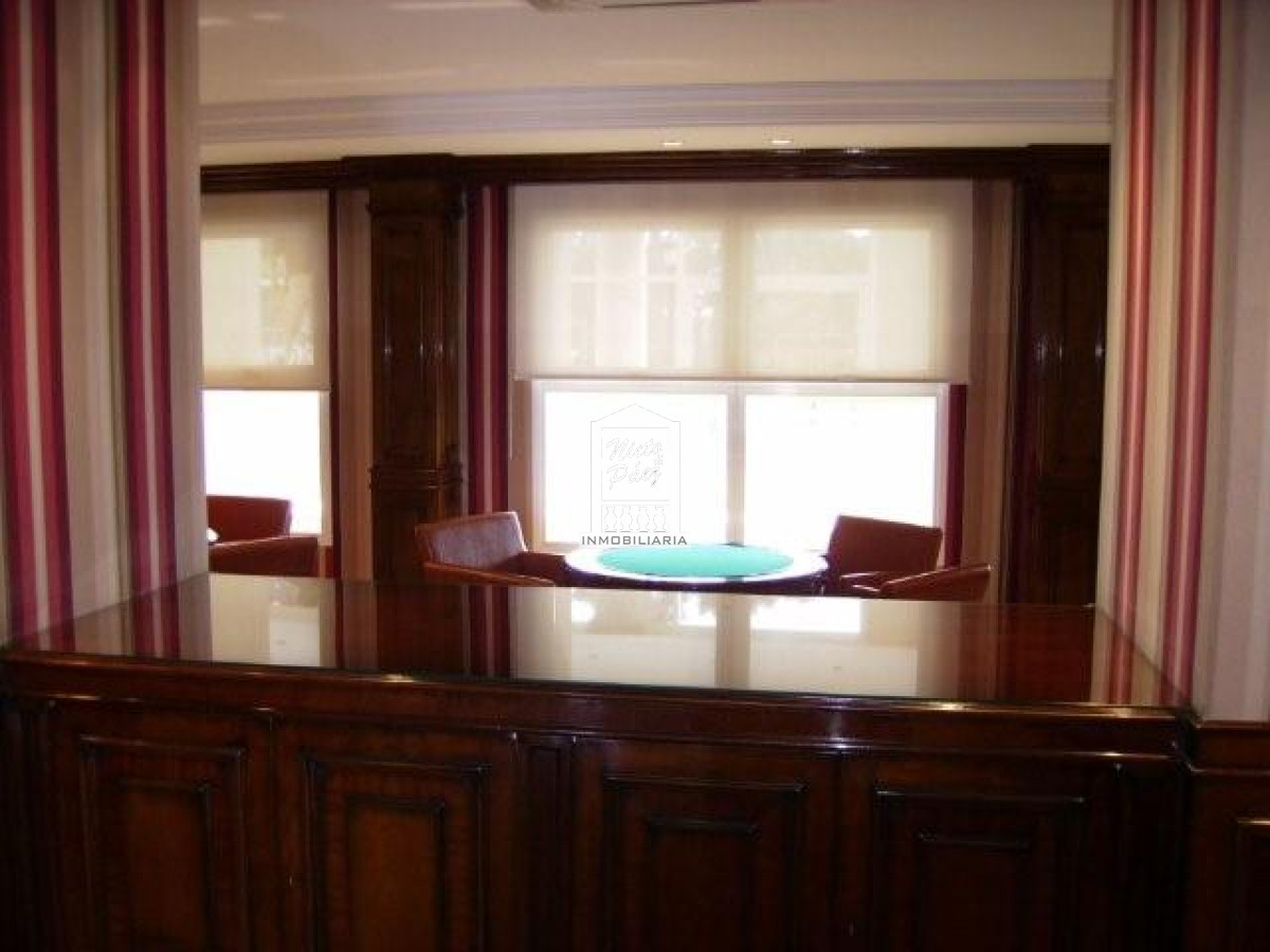 Apartamento ID.24316 - Le Jardin, esquinero piso alto, garaje doble.
