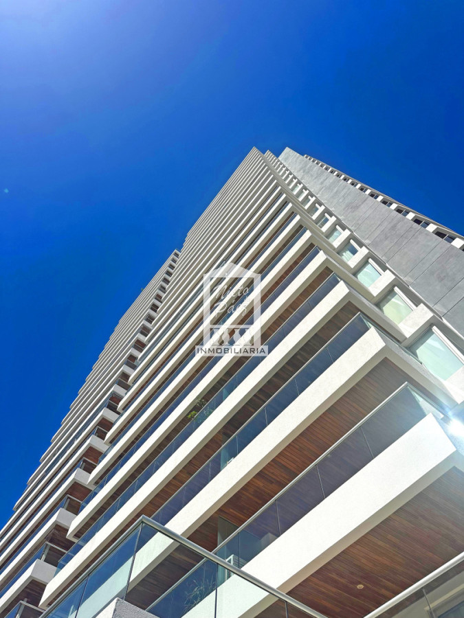 Apartamento ID.23671 - Icon Brava, 2 dorm, 2 baños, losa radiante, garaje, baulera.