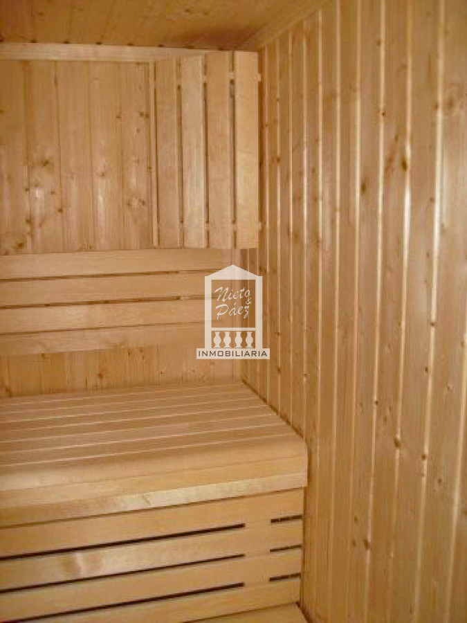 Apartamento ID.24316 - Le Jardin, esquinero piso alto, garaje doble.