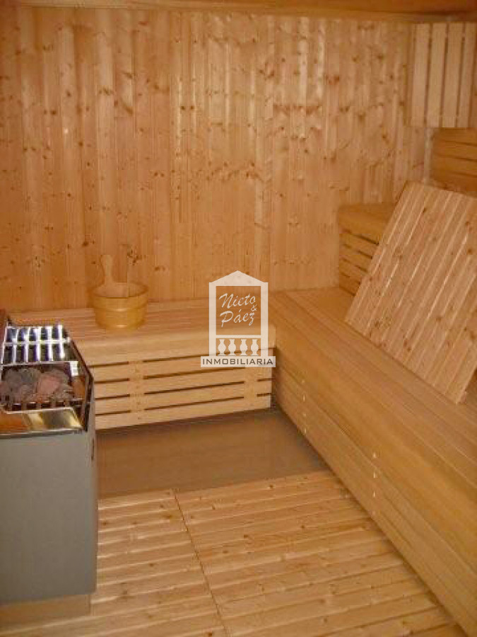 Apartamento ID.24316 - Le Jardin, esquinero piso alto, garaje doble.