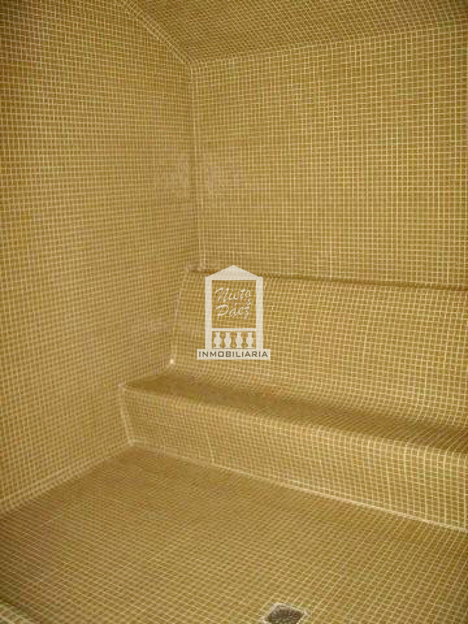 Apartamento ID.24316 - Le Jardin, esquinero piso alto, garaje doble.