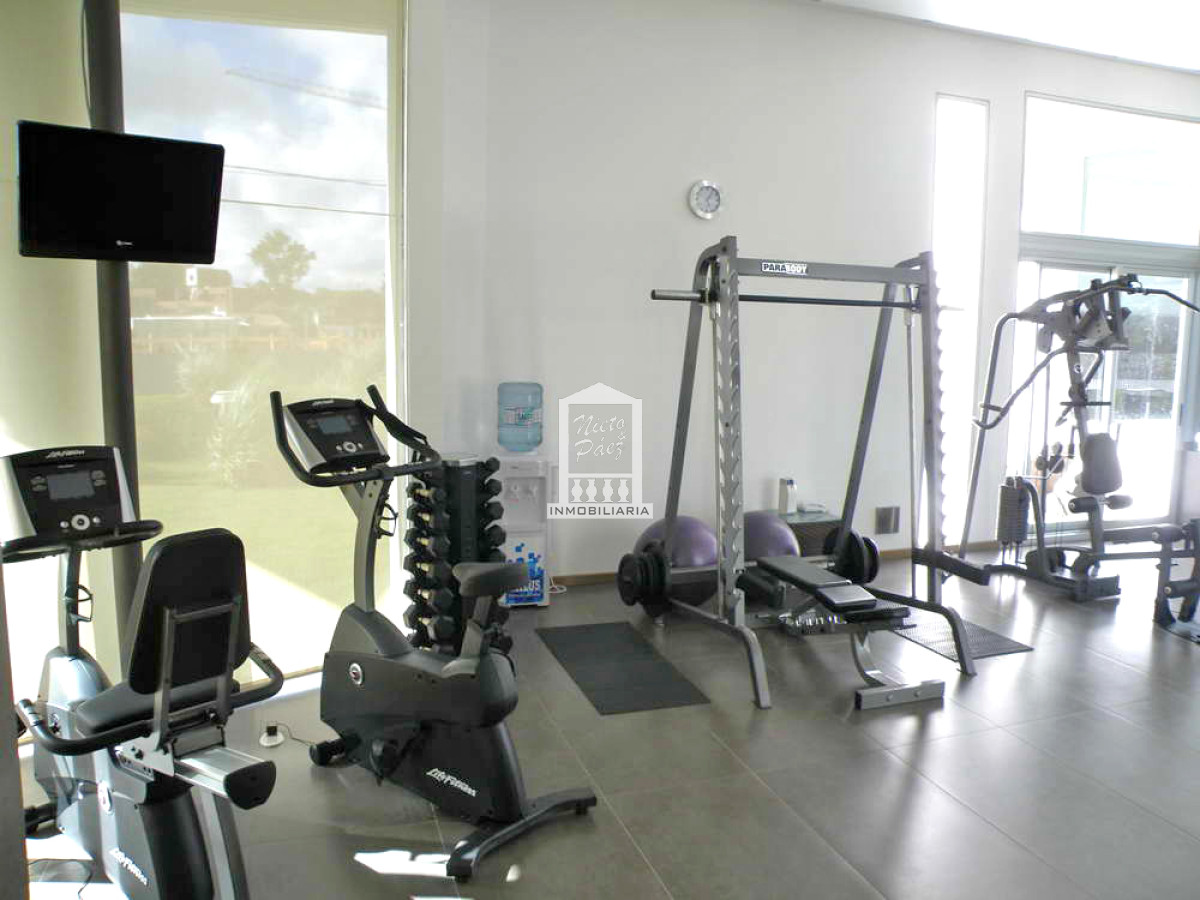 Apartamento ID.7789 - Mansa, con parrillero propio y todos los servicios