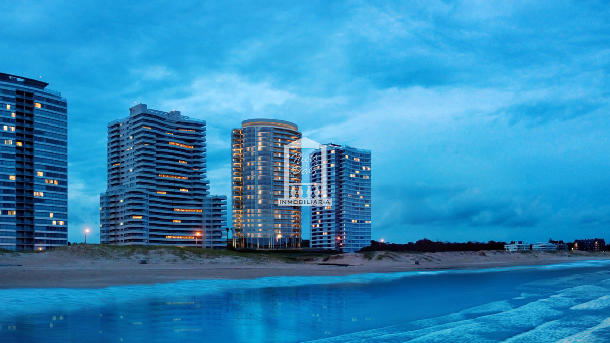 Apartamento ID.40083 - TRUMP TOWER, 3 SUITES, 2 garajes.