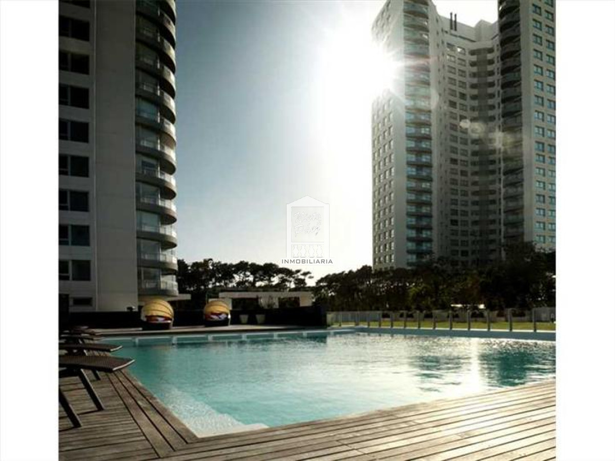 Apartamento ID.26241 - Ocean Drive 2. Equipado. 2 dorm, 2 baños.