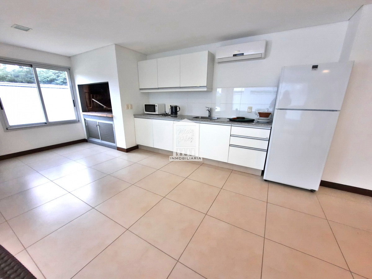 Apartamento ID.22564 - Penthouse dúplex en primera fila, 427 m2. Barbacoa propia. 2 garajes