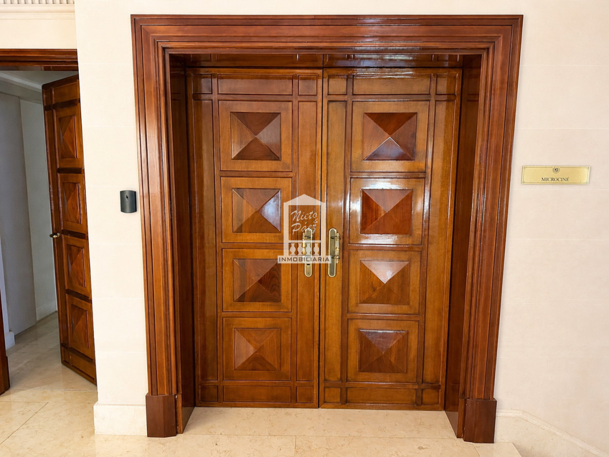 Apartamento ID.40869 - Penthouse en Imperiale: 5 suites y piscina privada. 4 garajes.