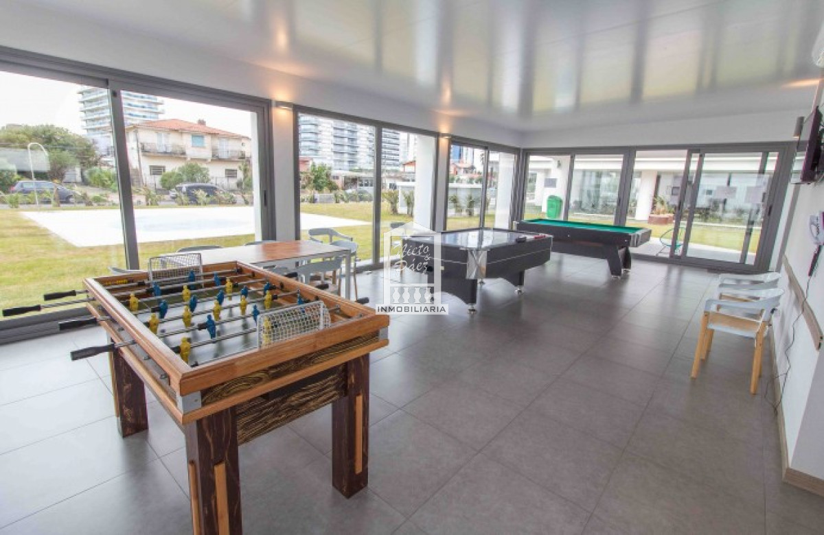 Apartamento ID.25184 - ONIX, equipado, 2 dorm. Piso intermedio con vista a la brava.
