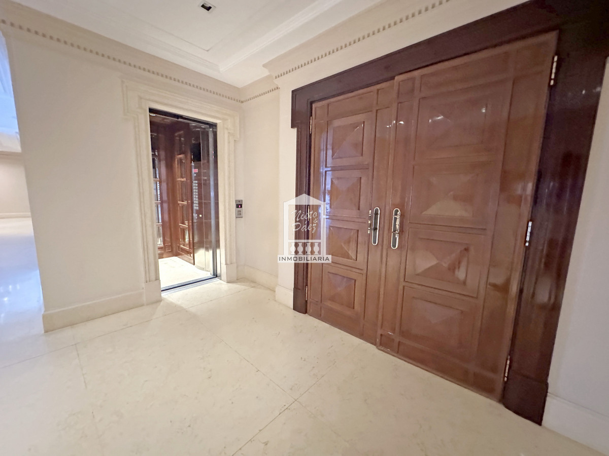 Apartamento ID.40869 - Penthouse en Imperiale: 5 suites y piscina privada. 4 garajes.