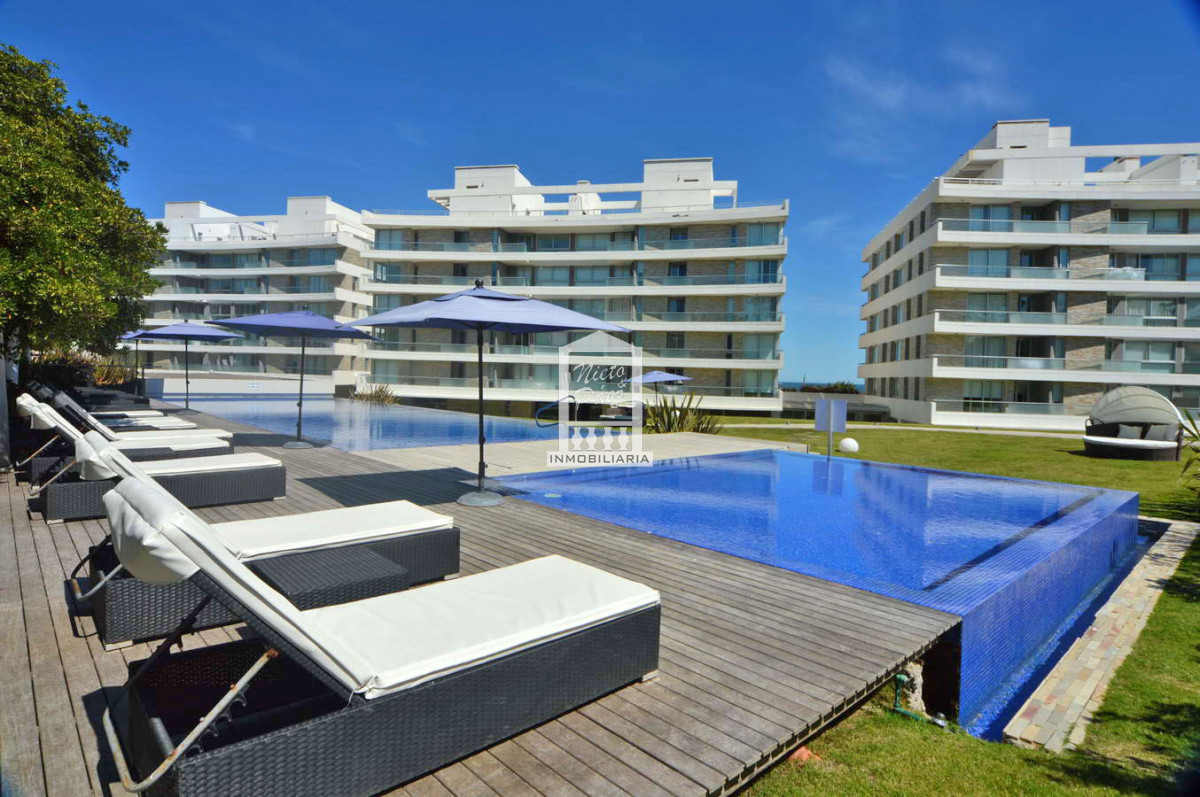Apartamento ID.40747 - Lumiere, de lujo, 2 suites + dep.