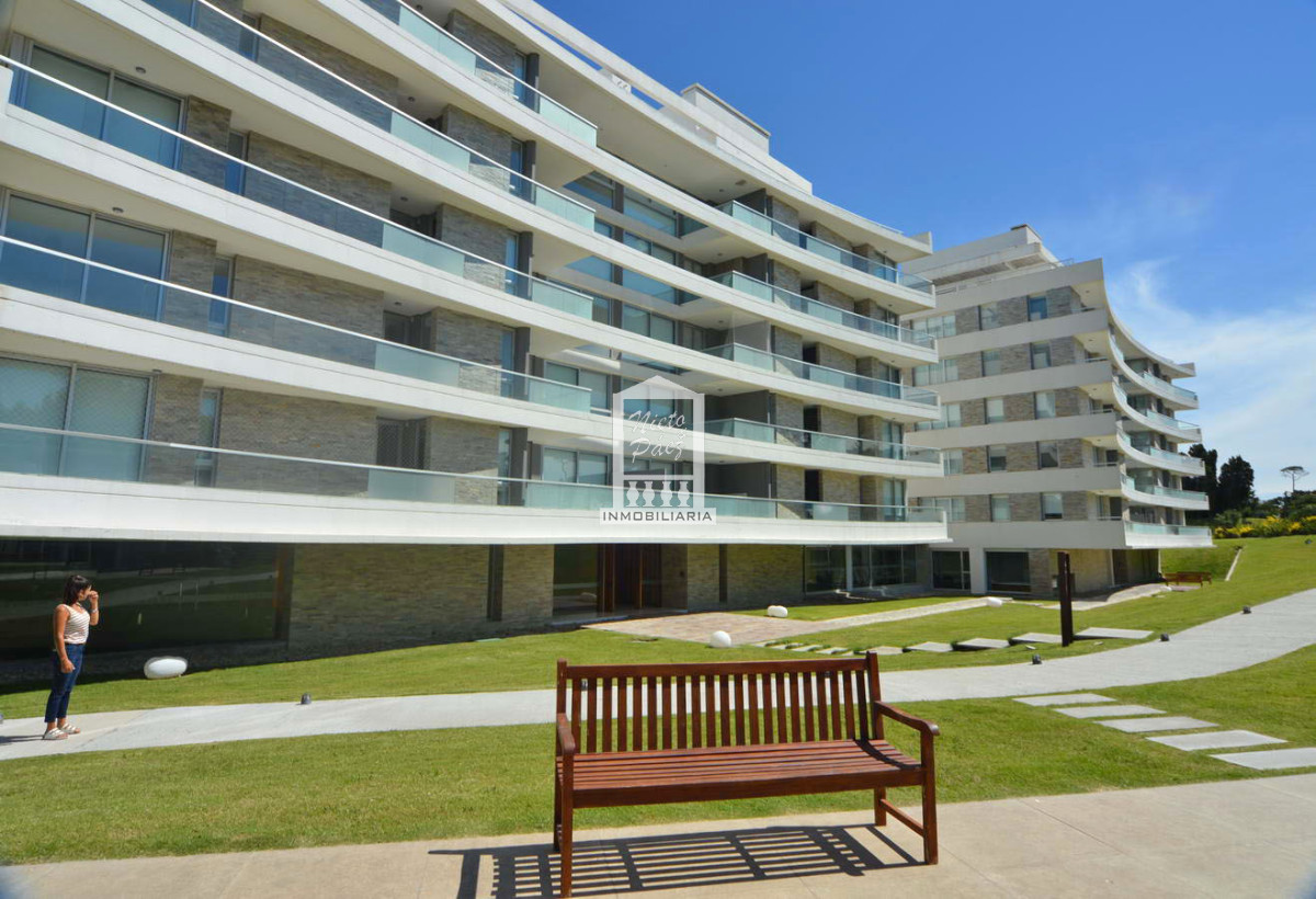 Apartamento ID.40747 - Lumiere, de lujo, 2 suites + dep.