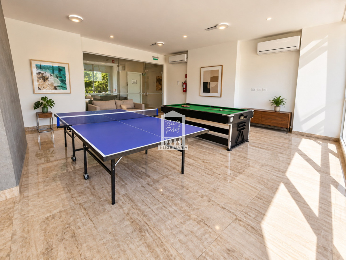 Apartamento ID.41044 - View 2, planta 01. Piso alto. REVENTA. Losa radiante. Garaje