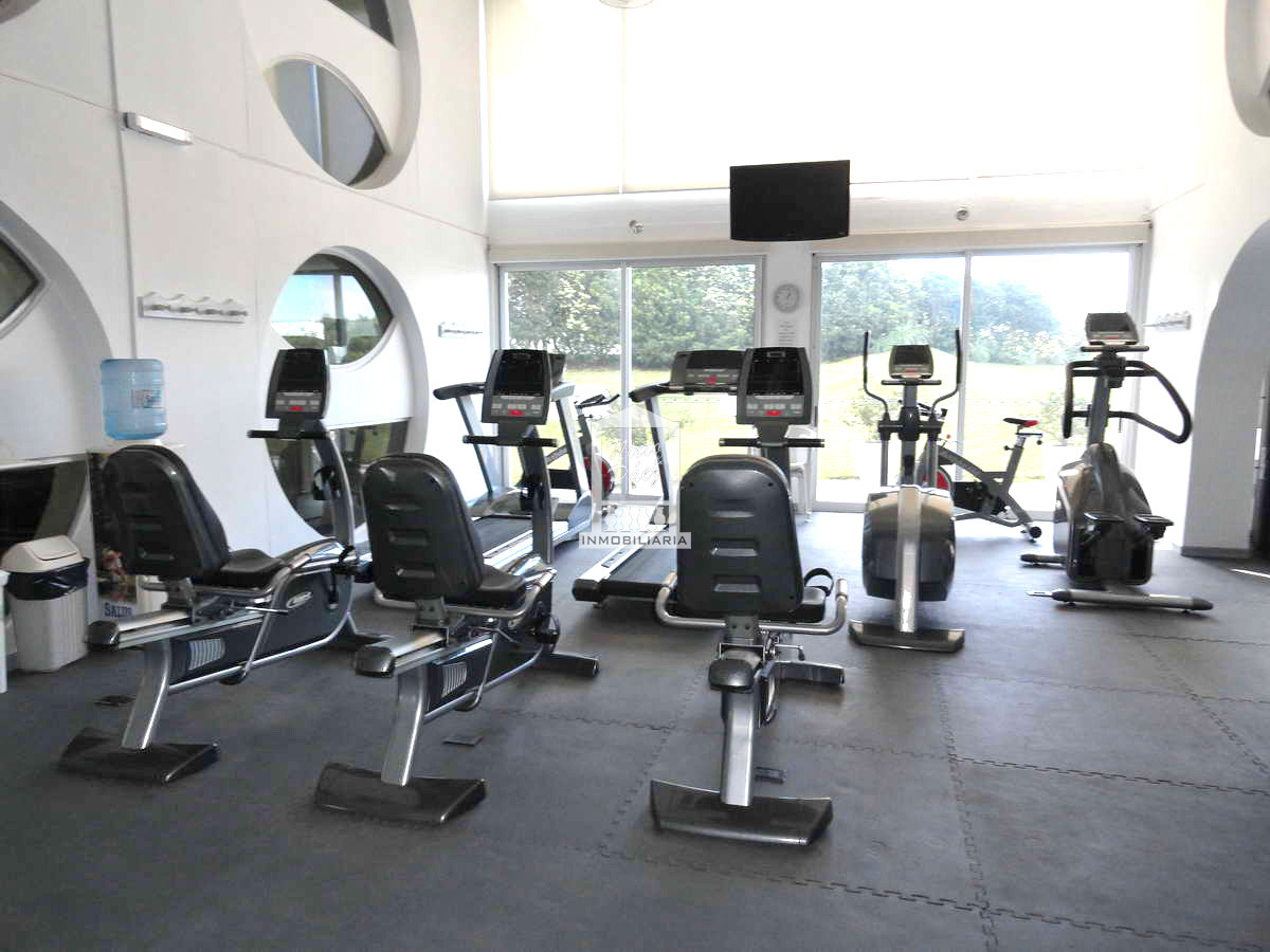 Apartamento ID.8274 - Mega planta en la brava, reciclado. 