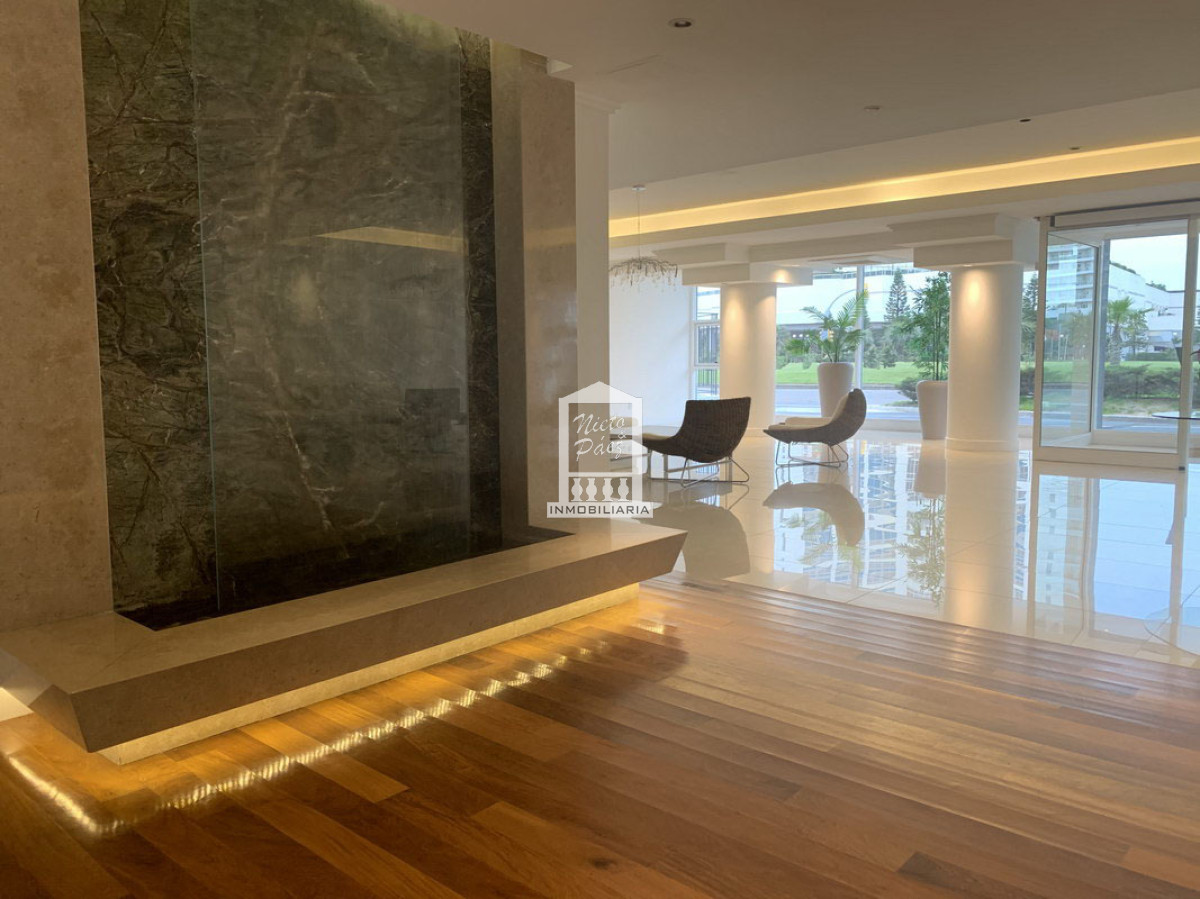 Apartamento ID.26455 - Piso alto con vista a la mansa, 2 suites, baño social, amenities.