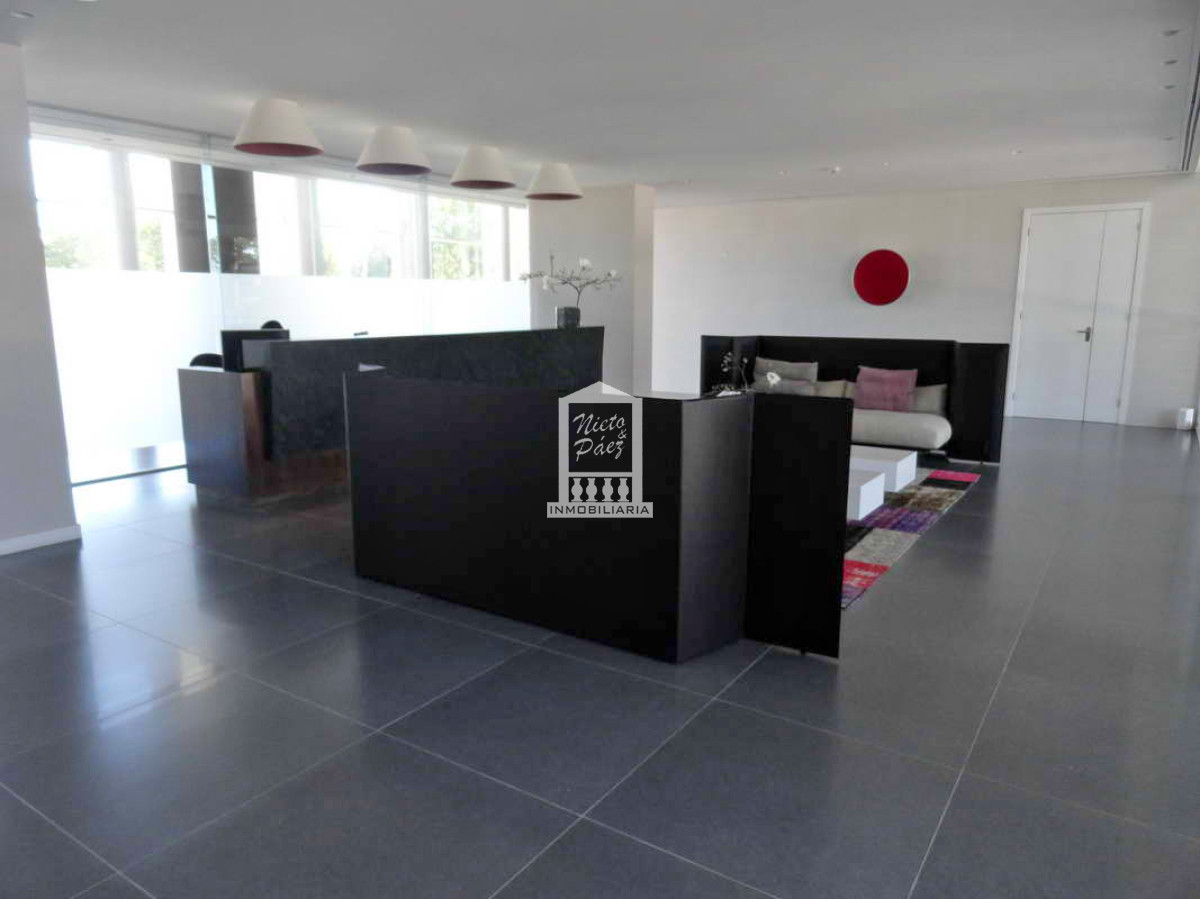 Apartamento ID.25606 - ONE PENTHOUSE, 334 m2 propios, 2 garajes