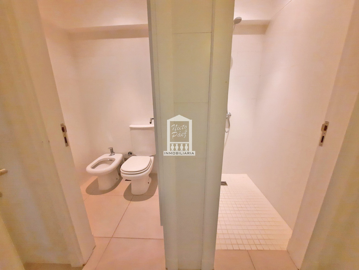 Apartamento ID.22564 - Penthouse dúplex en primera fila, 427 m2. Barbacoa propia. 2 garajes