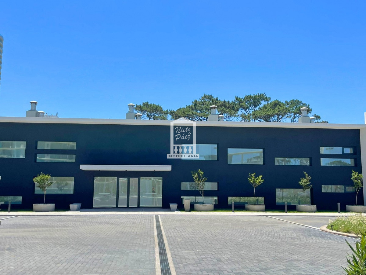 Apartamento ID.41270 - Penthouse duplex. 4 suites. Parrillero propio