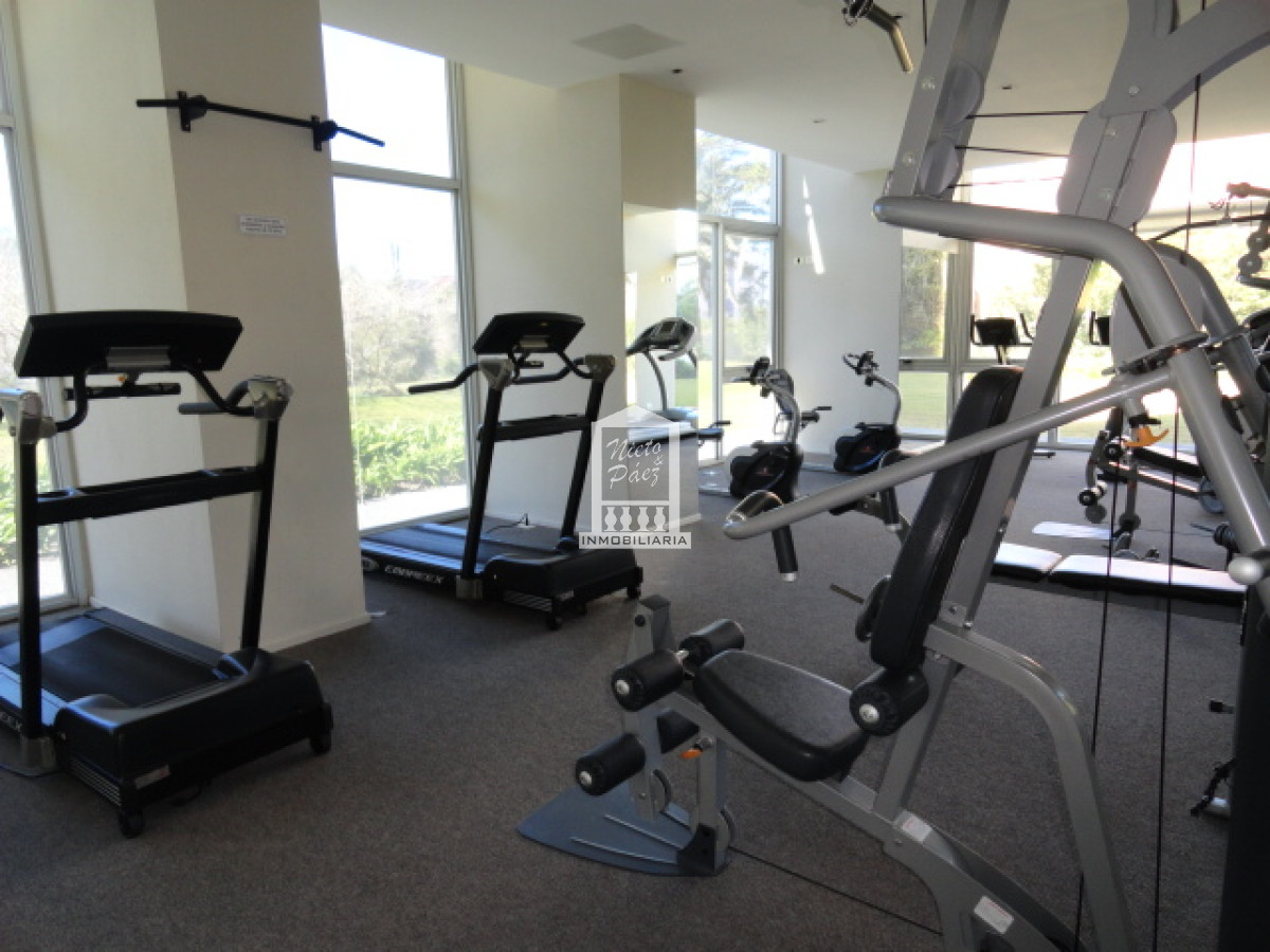 Apartamento ID.28995 - Playa Brava, 3 dorm y dep de servicio, full amenities. Losa radiante