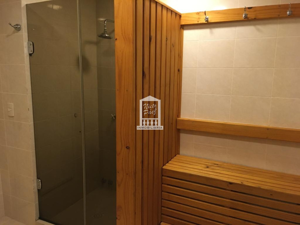 Apartamento ID.800 - Zona Punta Shopping, 3 dorm, losa radiante.