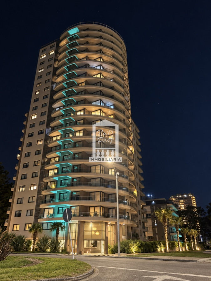 Apartamento ID.41022 - Piso alto, 2 dormitorios, 2 baños, bajos gastos.