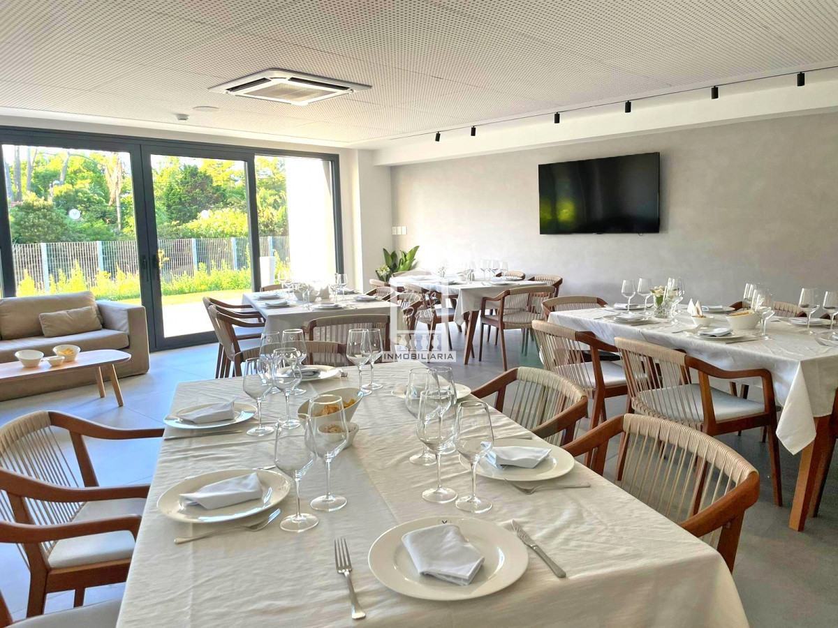 Apartamento ID.41270 - Penthouse duplex. 4 suites. Parrillero propio