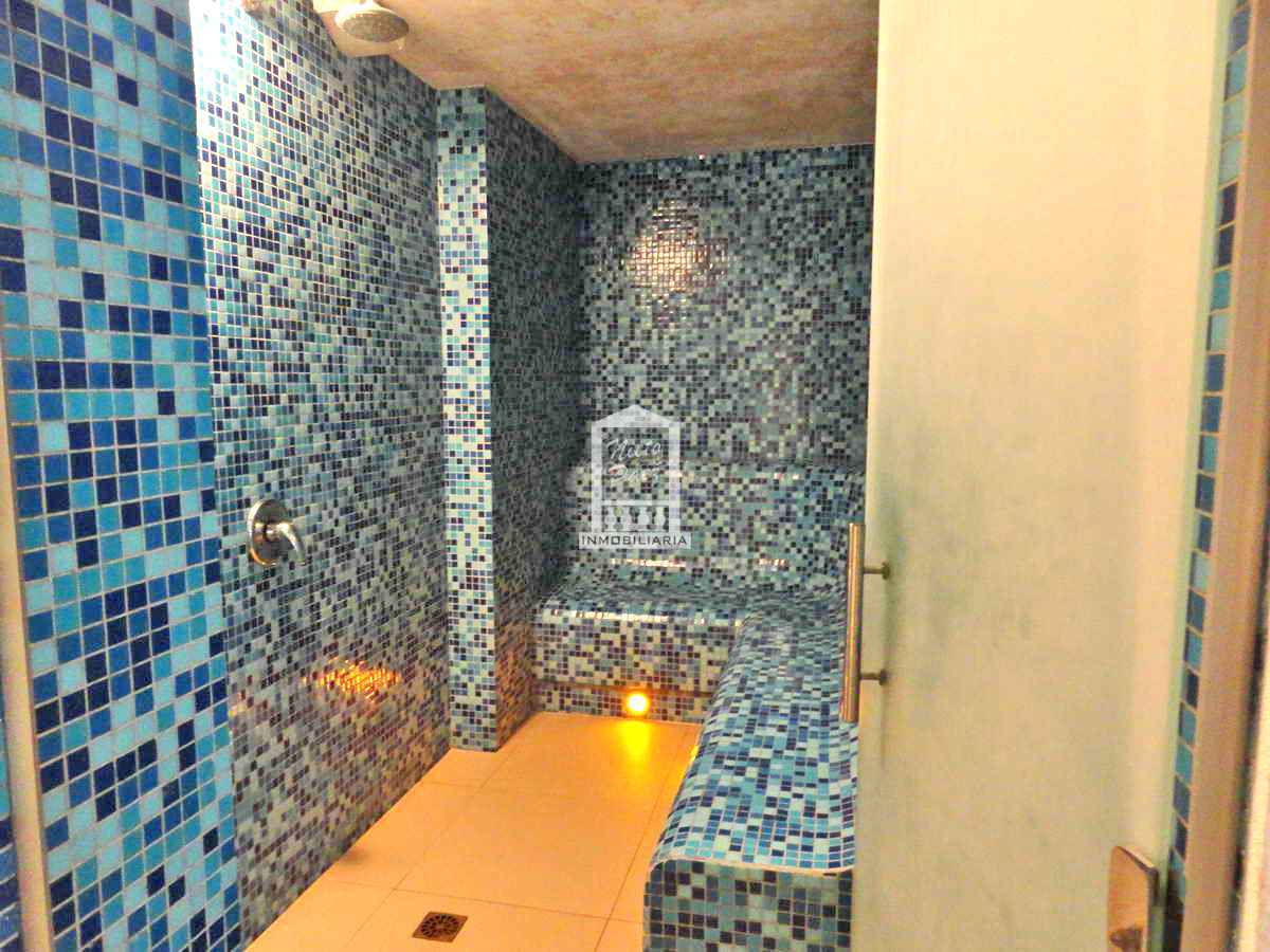 Apartamento ID.8274 - Mega planta en la brava, reciclado. 