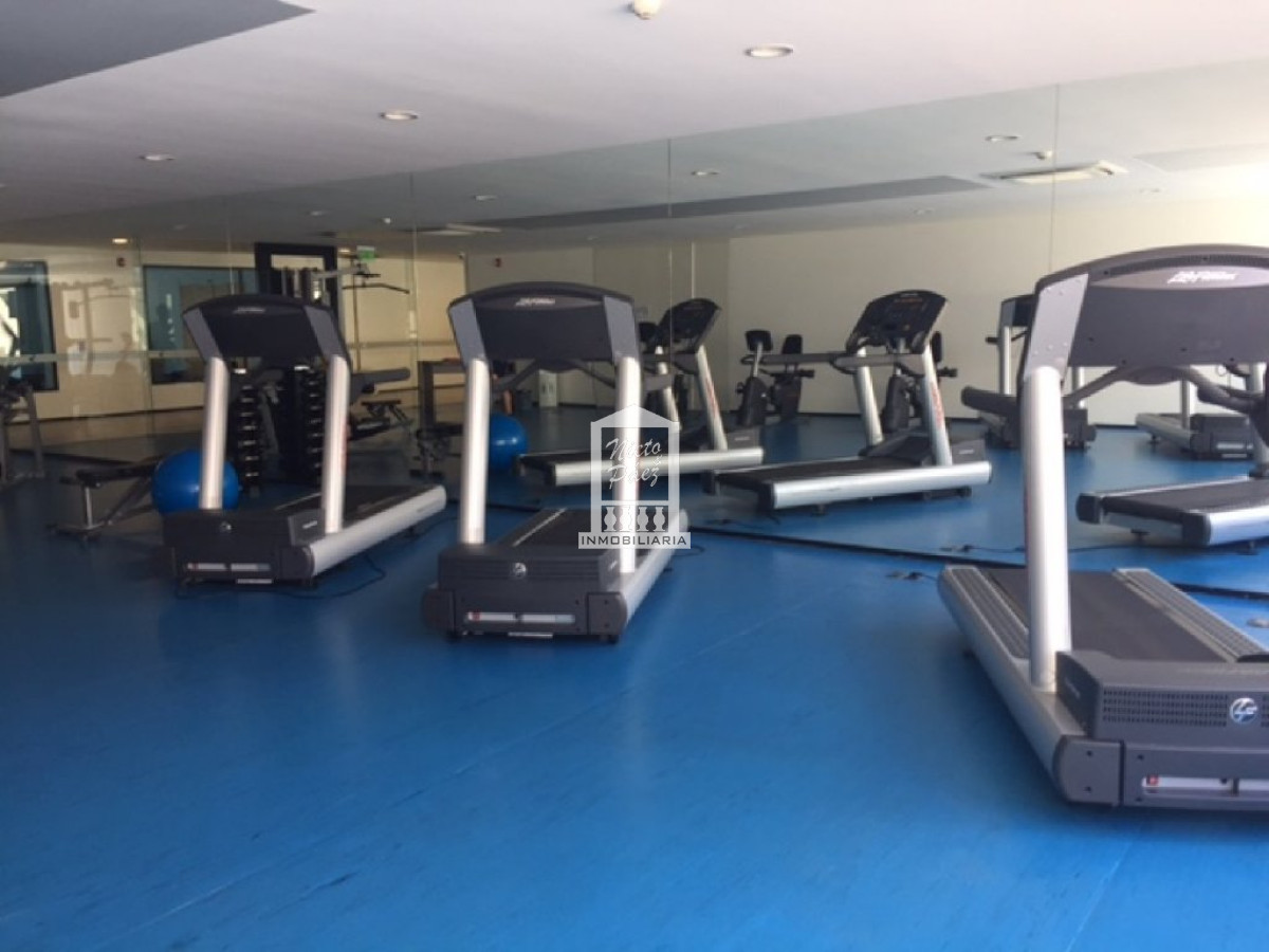Apartamento ID.2953 - Roosevelt Piso alto, 3 dorm y servicio
