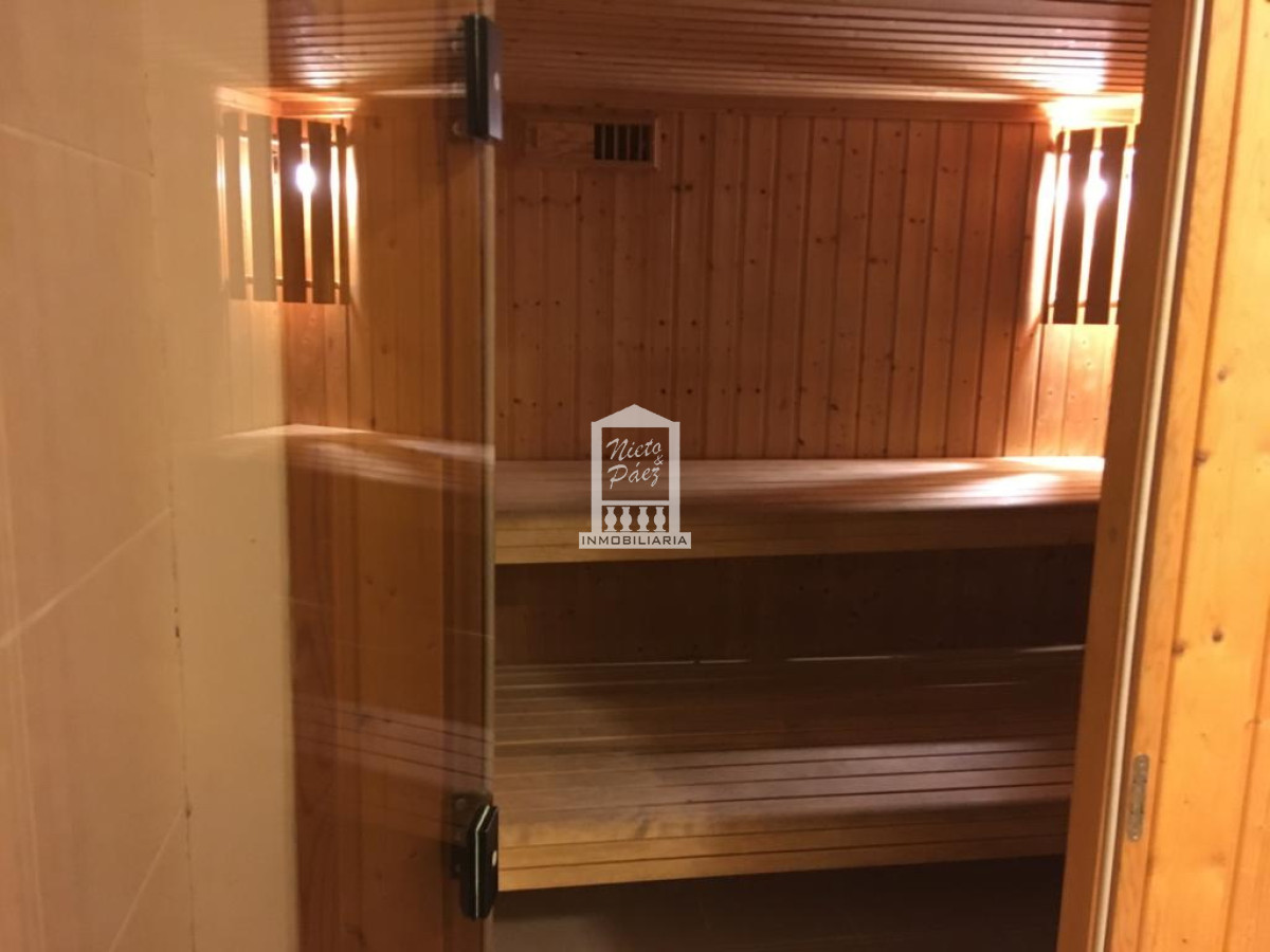 Apartamento ID.800 - Zona Punta Shopping, 3 dorm, losa radiante.