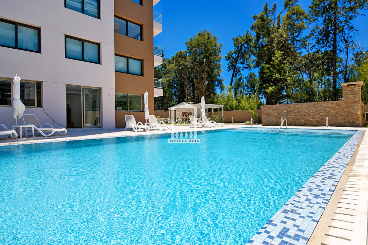 Apartamento ID.41022 - Piso alto, 2 dormitorios, 2 baños, bajos gastos.