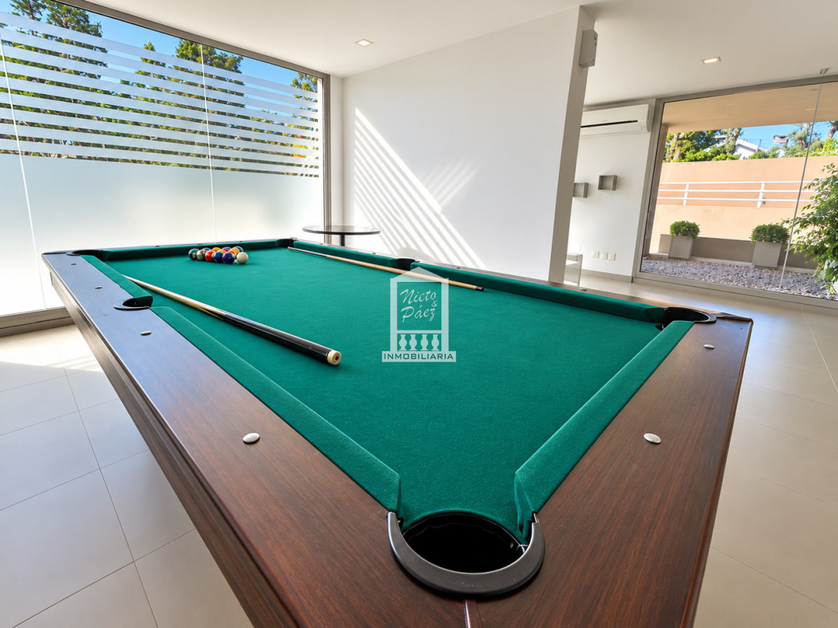 Apartamento ID.41022 - Piso alto, 2 dormitorios, 2 baños, bajos gastos.